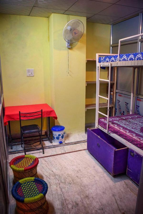 Pink City Hostel Jaipur Bagian luar foto