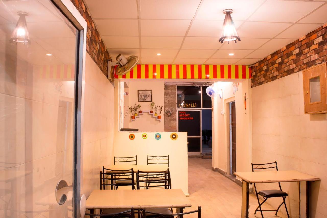 Pink City Hostel Jaipur Bagian luar foto