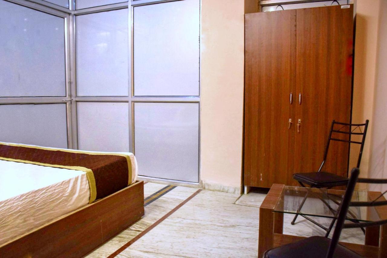 Pink City Hostel Jaipur Bagian luar foto