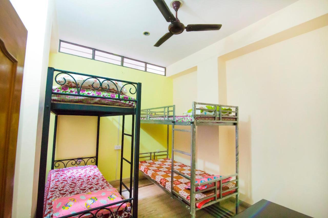 Pink City Hostel Jaipur Bagian luar foto