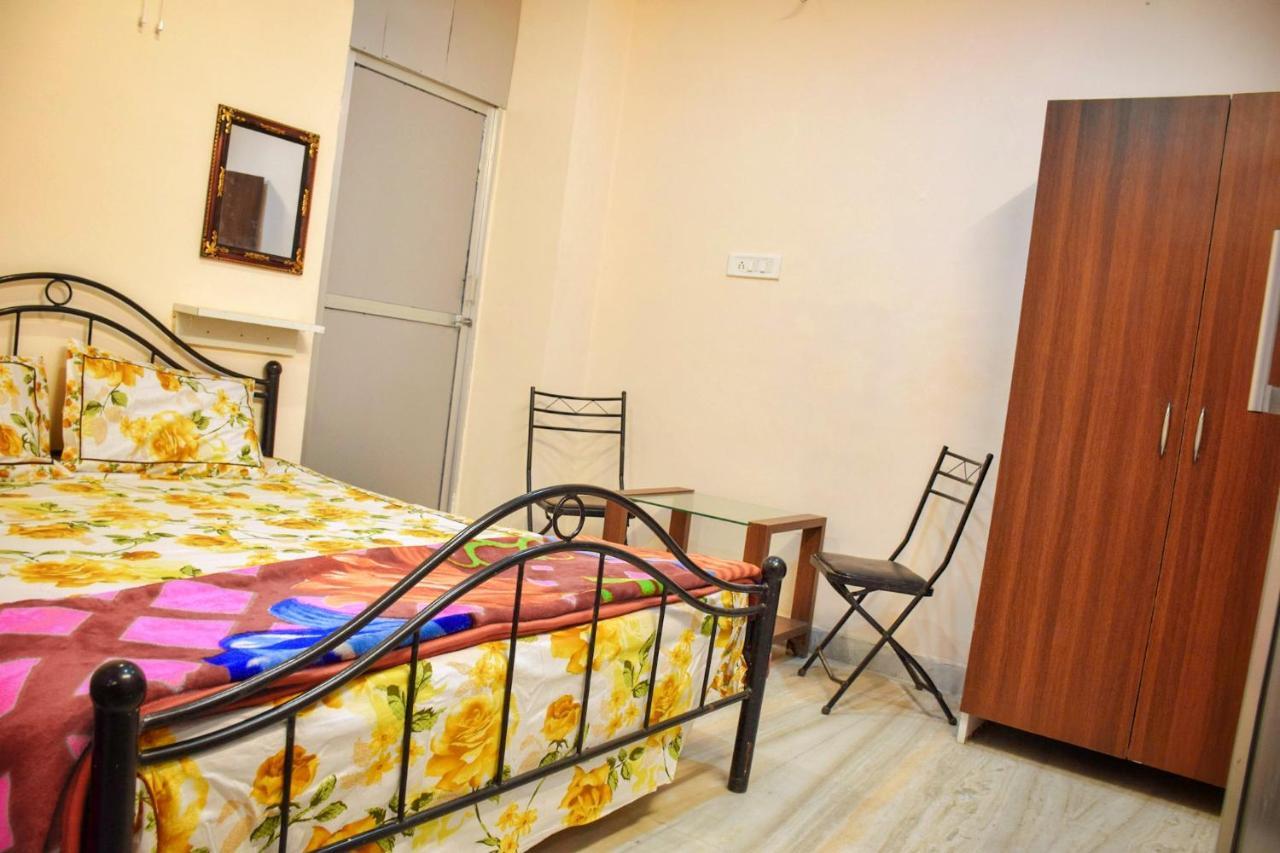 Pink City Hostel Jaipur Bagian luar foto